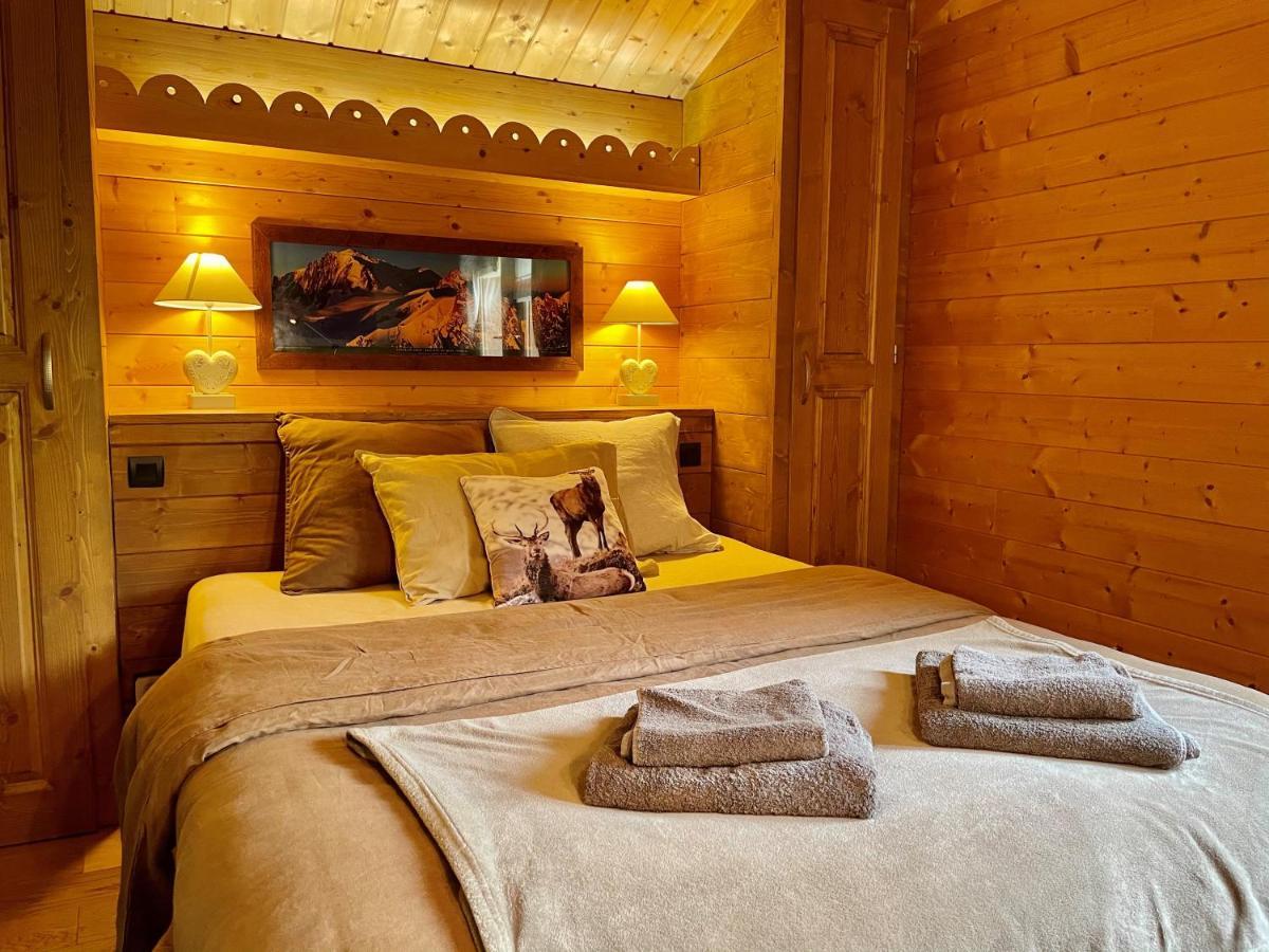 Le Paret Chambres D'Hotes De Charme & Spa Manigod Exterior photo