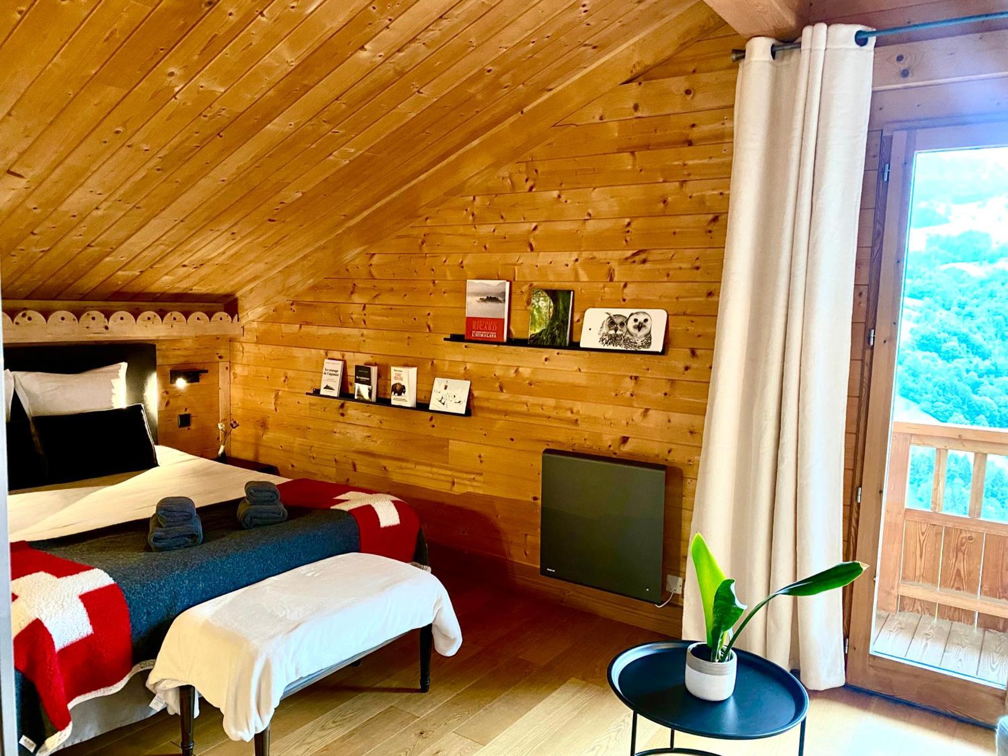 Le Paret Chambres D'Hotes De Charme & Spa Manigod Exterior photo