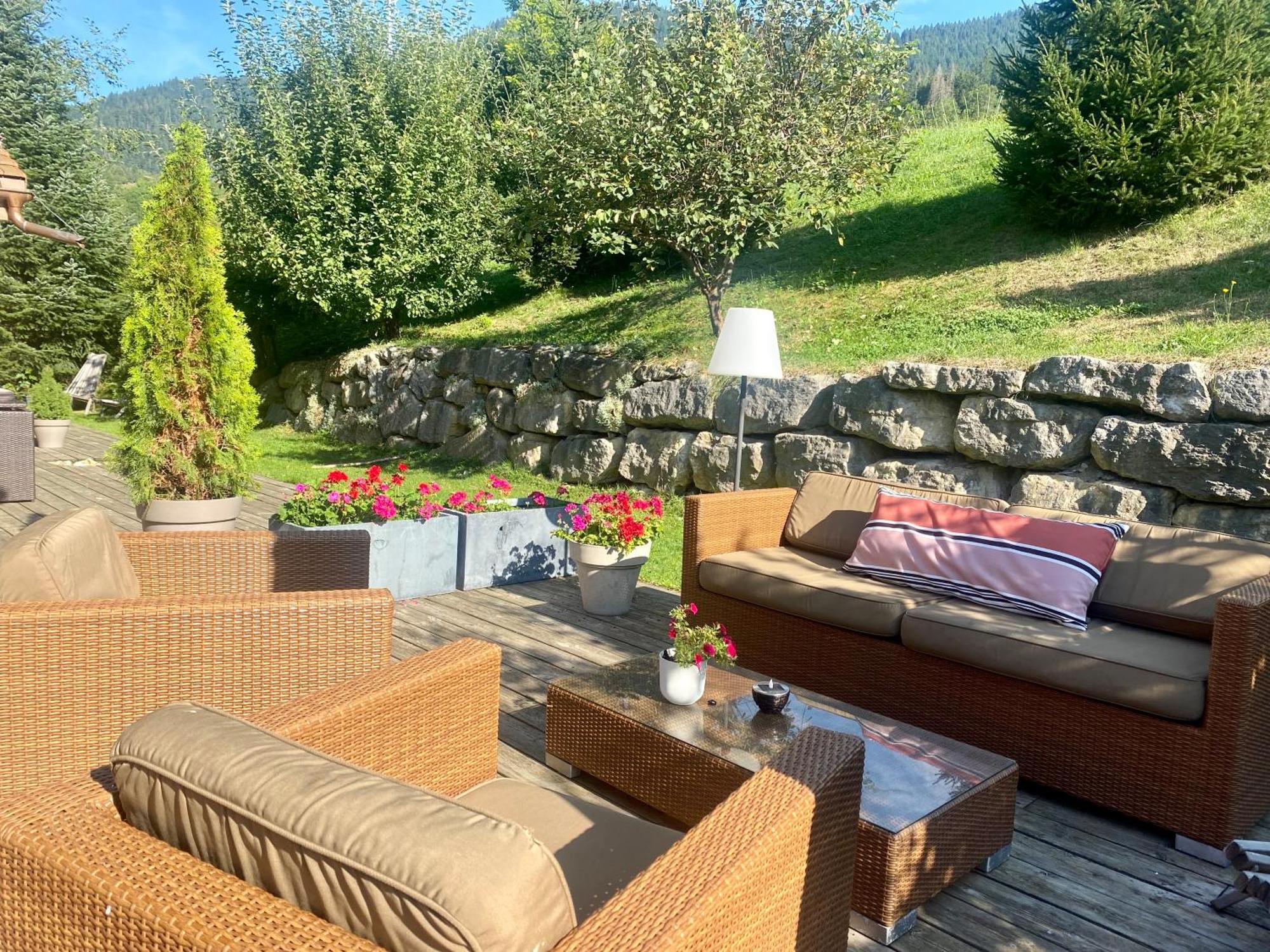 Le Paret Chambres D'Hotes De Charme & Spa Manigod Exterior photo
